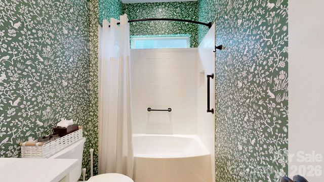 131 Chimney Rock Court, Denver, NC 28037