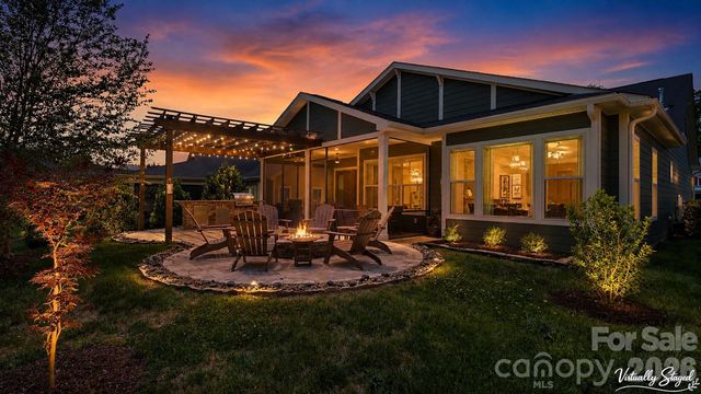 131 Chimney Rock Court, Denver, NC 28037