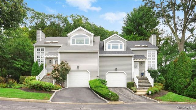 4 Pinewood Circle, White Plains, NY 10603