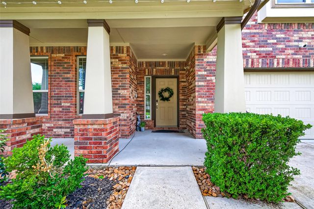 8 Landscape Court, Conroe, TX 77301