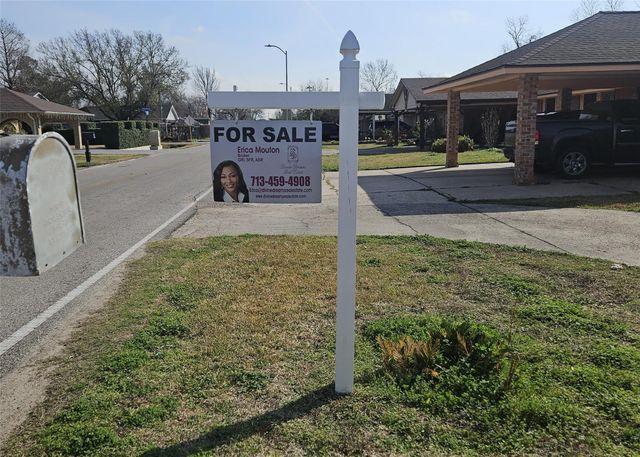 4106 Wedgewood Street, Houston, TX 77093