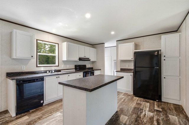 4181 Stillpond Rd., Conway, SC 29526