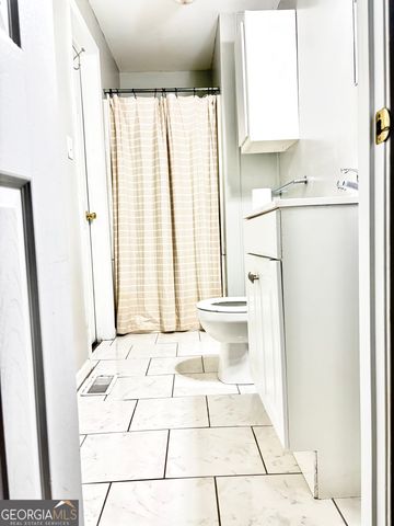 19 Helms Street, Newnan, GA 30263