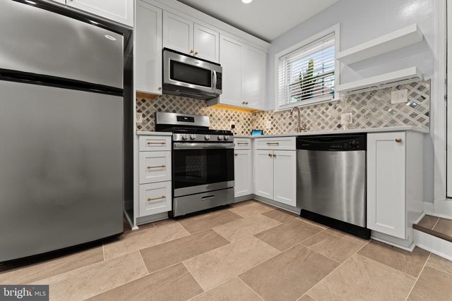 224 N PORT ST, Baltimore, MD 21224