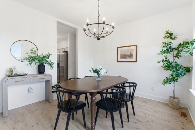 1074 Talon Dr, Columbia, TN 38401