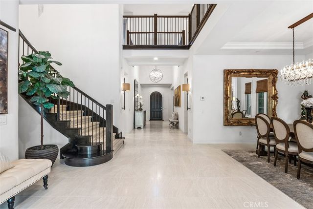 118 Iron Gate, Irvine, CA 92618