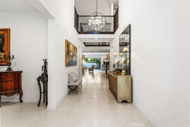 118 Iron Gate, Irvine, CA 92618