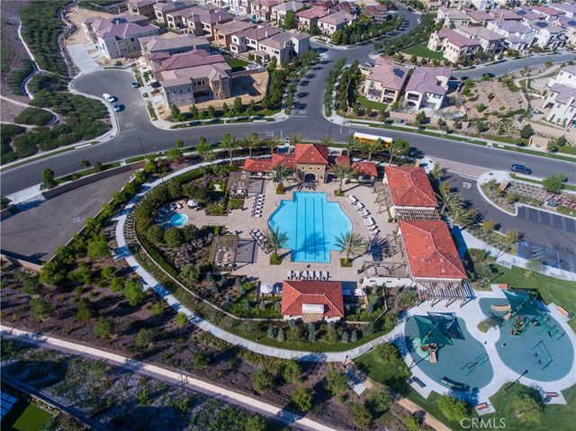 118 Iron Gate, Irvine, CA 92618
