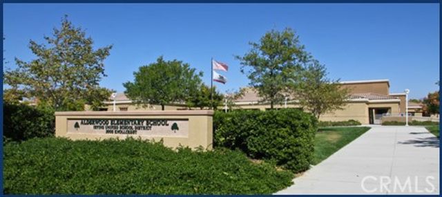 118 Iron Gate, Irvine, CA 92618