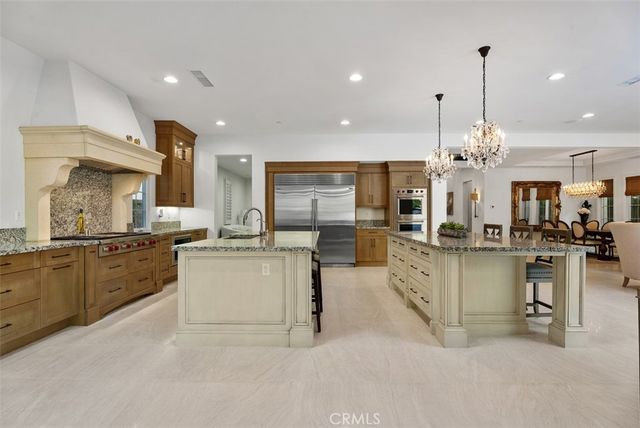 118 Iron Gate, Irvine, CA 92618