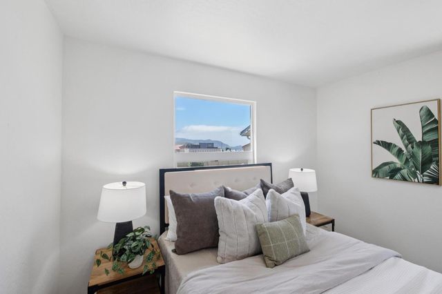 77 Montecito Avenue, Pacifica, CA 94044