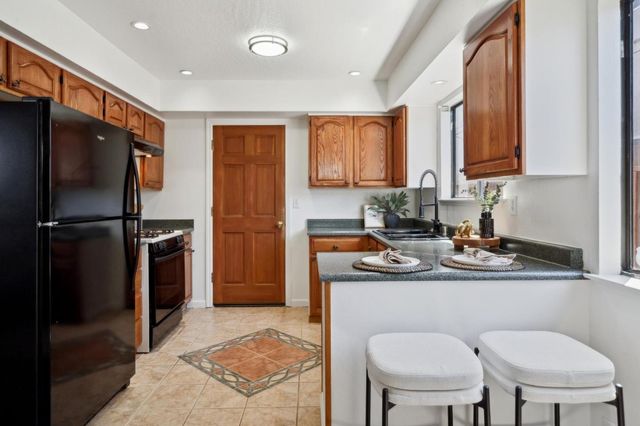 77 Montecito Avenue, Pacifica, CA 94044