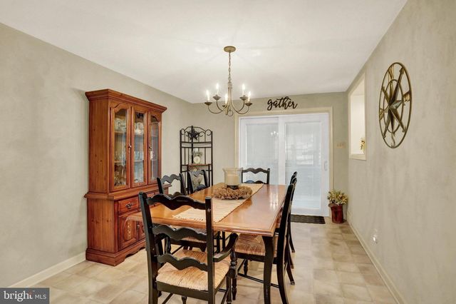 214 RIDGE HILL ROAD, Mechanicsburg, PA 17050