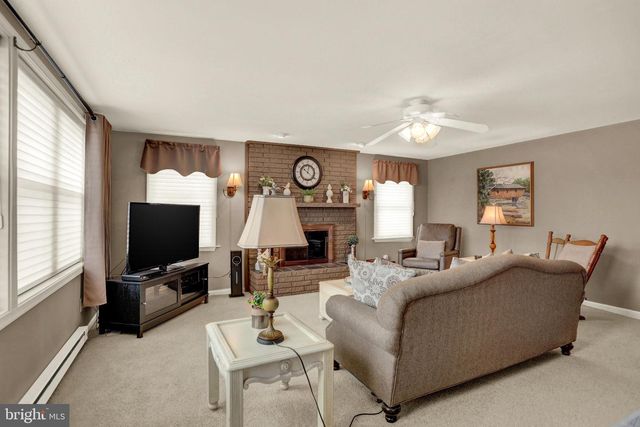 214 RIDGE HILL ROAD, Mechanicsburg, PA 17050
