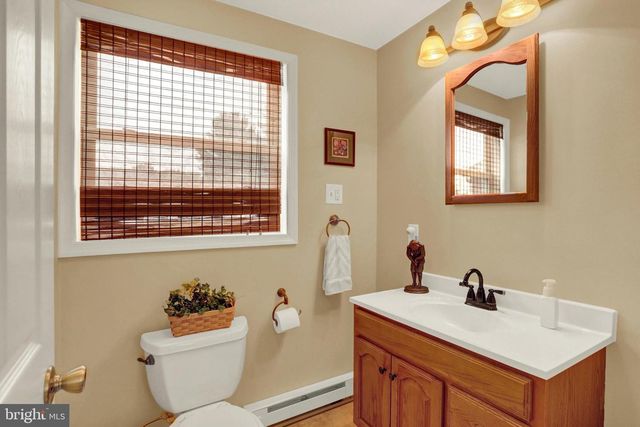 214 RIDGE HILL ROAD, Mechanicsburg, PA 17050