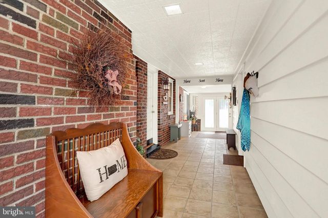 214 RIDGE HILL ROAD, Mechanicsburg, PA 17050