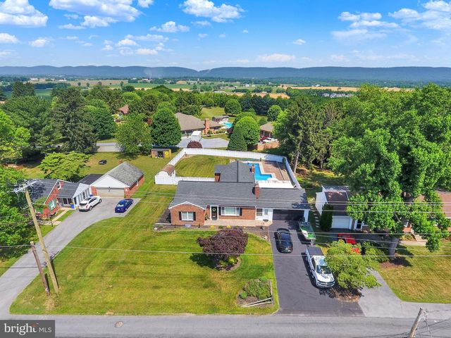 214 RIDGE HILL ROAD, Mechanicsburg, PA 17050