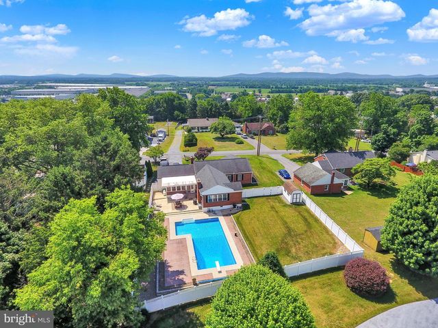 214 RIDGE HILL ROAD, Mechanicsburg, PA 17050