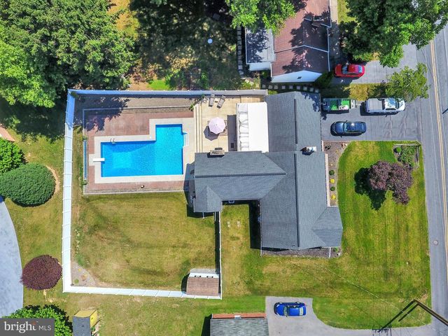 214 RIDGE HILL ROAD, Mechanicsburg, PA 17050
