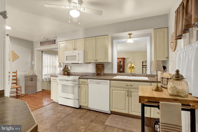 214 RIDGE HILL ROAD, Mechanicsburg, PA 17050