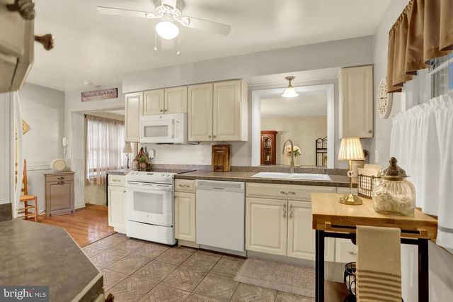 214 RIDGE HILL ROAD, Mechanicsburg, PA 17050