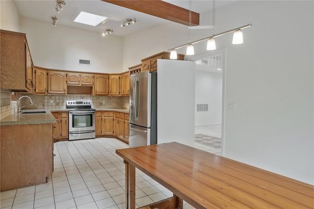 605 Marietta Highway, Roswell, GA 30075