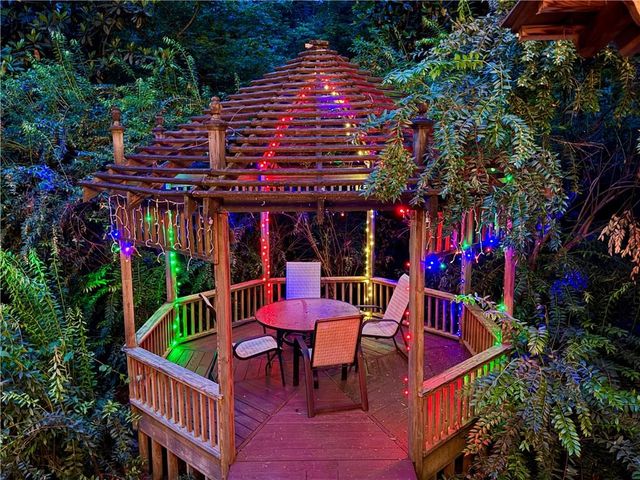 605 Marietta Highway, Roswell, GA 30075