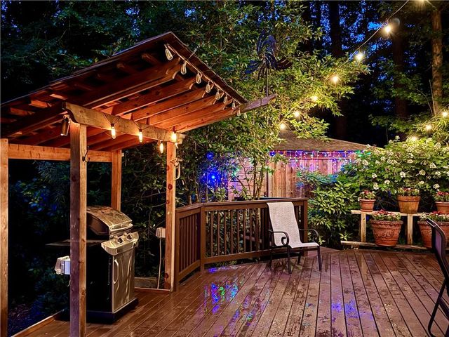 605 Marietta Highway, Roswell, GA 30075