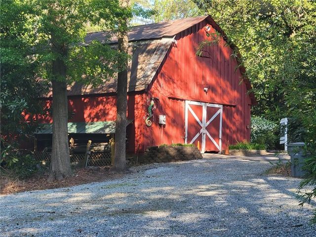 605 Marietta Highway, Roswell, GA 30075