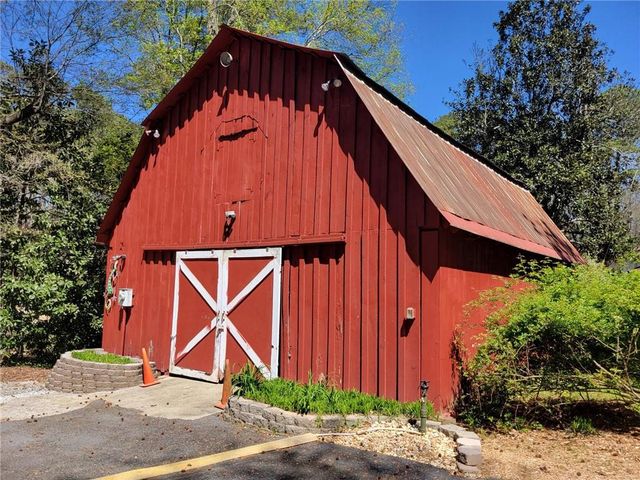 605 Marietta Highway, Roswell, GA 30075