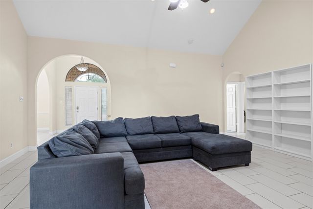 7241 Colwell Drive, Midlothian, TX 76065