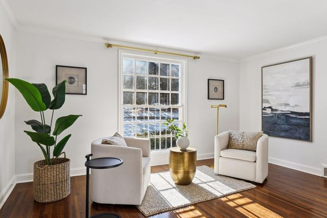 1 Spur Road, Edina, MN 55436