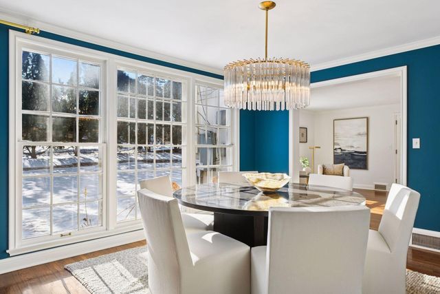 1 Spur Road, Edina, MN 55436