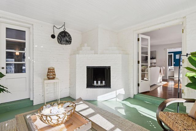 1 Spur Road, Edina, MN 55436