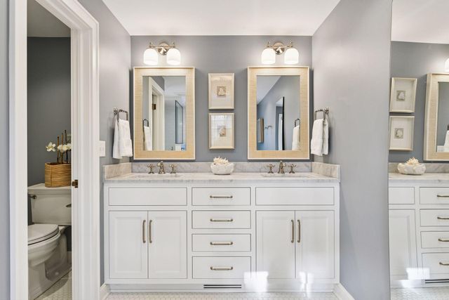 1 Spur Road, Edina, MN 55436