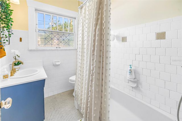 1114 3RD STREET N, St Petersburg, FL 33701