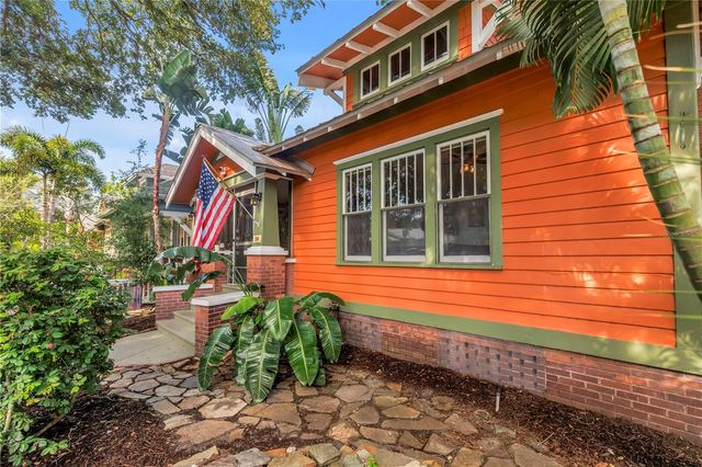 1114 3RD STREET N, St Petersburg, FL 33701
