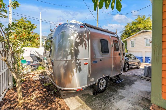 1114 3RD STREET N, St Petersburg, FL 33701
