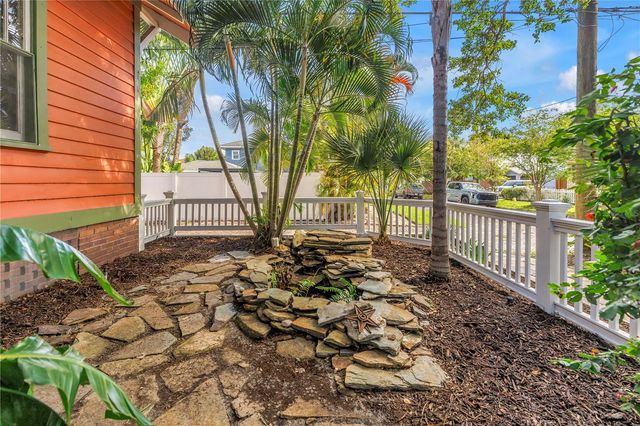 1114 3RD STREET N, St Petersburg, FL 33701