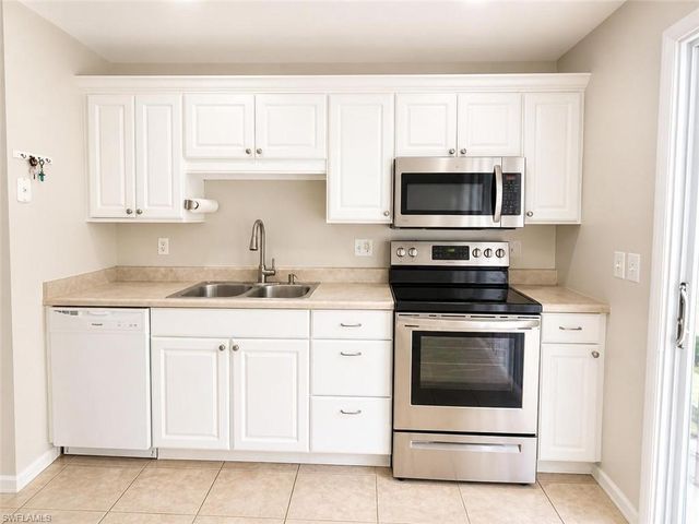 5410 16th PL SW B-1, Naples, FL 34116