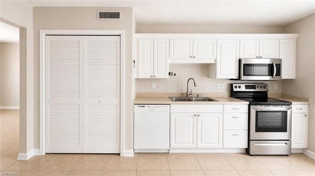 5410 16th PL SW B-1, Naples, FL 34116