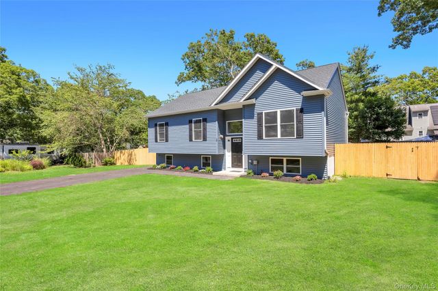 29 Dana Avenue, Mastic, NY 11950