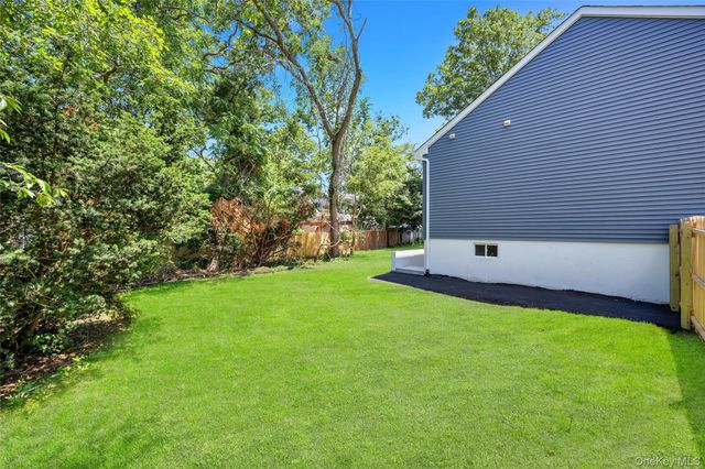 29 Dana Avenue, Mastic, NY 11950