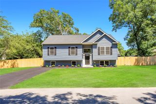 29 Dana Avenue, Mastic, NY 11950