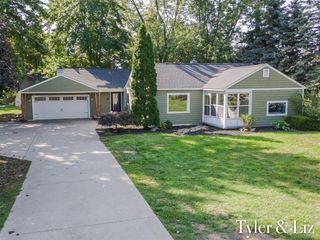 490 James Street, Holland, MI 49424