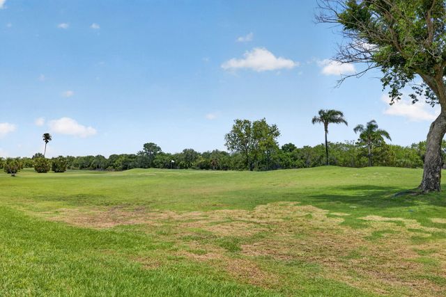 6456 Alemendra, Fort Pierce, FL 34951