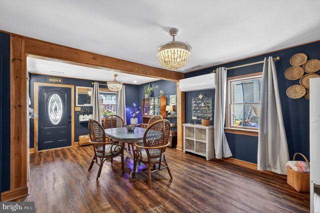 1206 LAKEVIEW DR, Lansdale, PA 19446