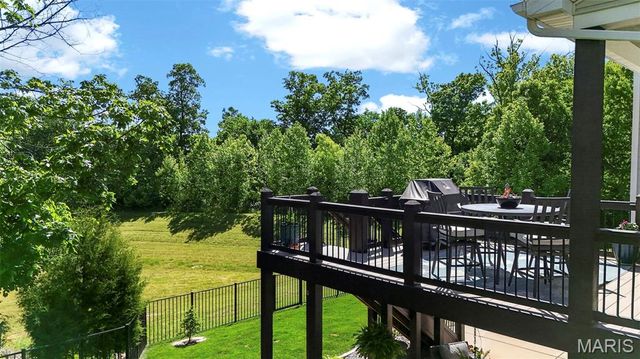 829 Mule Creek Drive, Wentzville, MO 63385