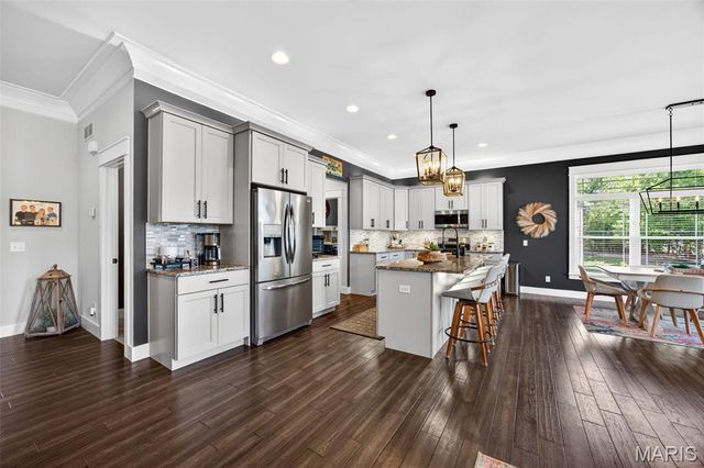 829 Mule Creek Drive, Wentzville, MO 63385