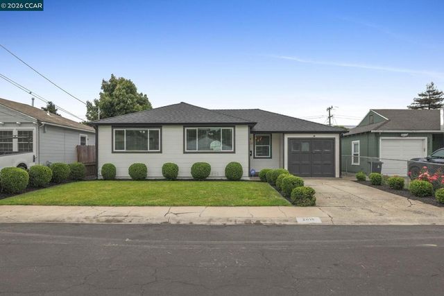 2818 Greenwood Dr, San Pablo, CA 94806